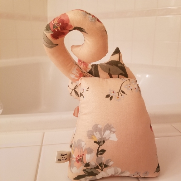 #1038C Stuffed Cat - Picture 7 of 11